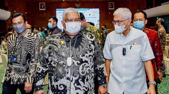 Jadi People of The Year 2021, Gubernur Sultra Diuji Tiga Profesor dan Empat Praktisi