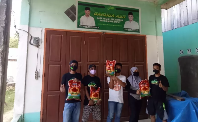 ASR Kendari Beri Bantuan Sembako ke Driver Online