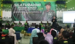 Andi Sumangerukkan Berikan Bantuan Pembangunan Masjid di Kolut