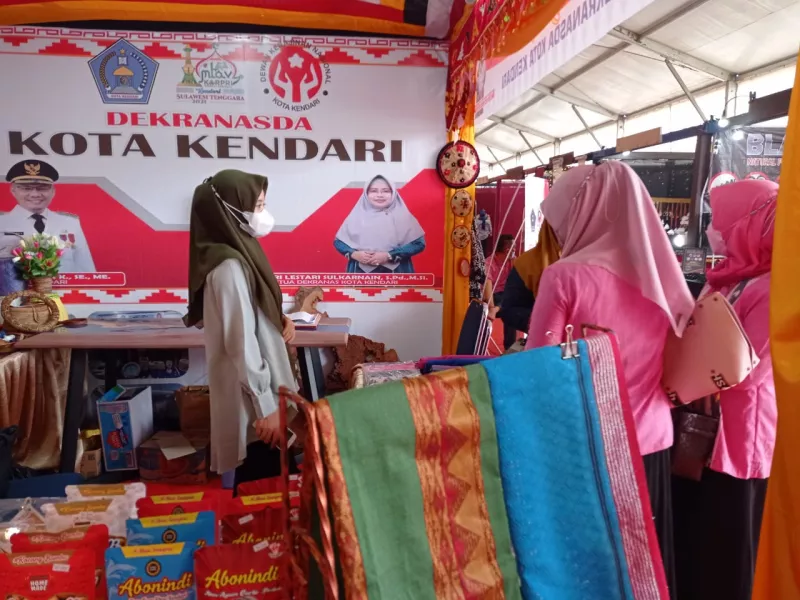 Dekranas Kota Kendari Tampilkan Produk Unggulannya di Pameran MTQ Korpri