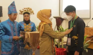 Dinas Kebudayaan dan Pariwisata Latih Pemandu Wisata Trekking