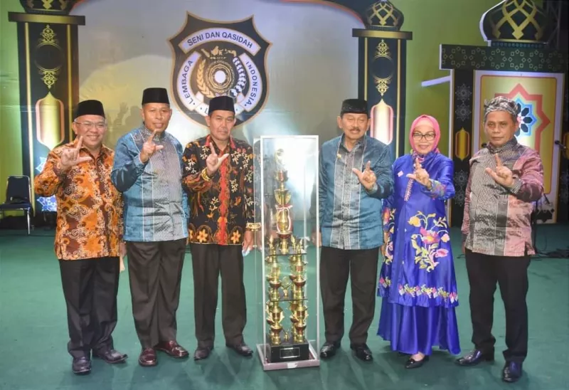 Sabet Lima Emas Kota Kendari Juara Umum Lasqi
