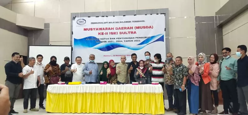 Zulfiah Larisu Pimpin ISKI Sultra