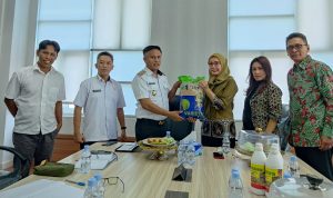 PT Tribhakti Nusantara Perkenalkan Padi M70D ke Pemkab Konsel