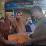 Ratusan Pedagang di Kota Kendari dapat Timbangan Digital