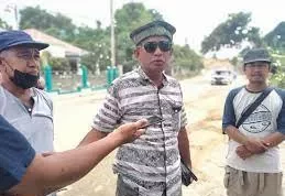 la oade azhar tinjau